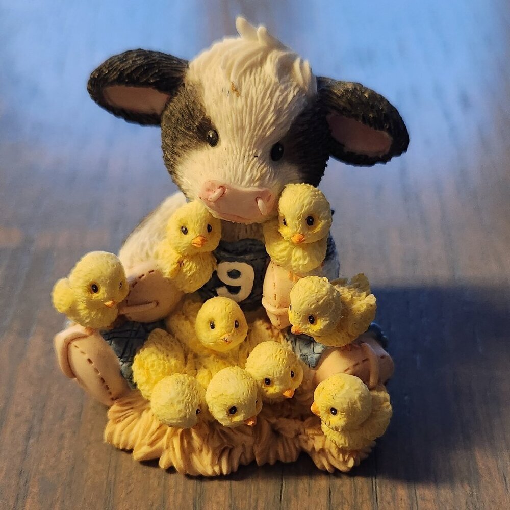 Vintage Mary's Moo Moos "Nine Is Bovine" Figurine 1997 Enesco Age 9